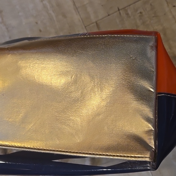 Lilly Pulitzer Shoreline "Raise the Sails" Vinyl Tote Bag - Picture 7 of 14